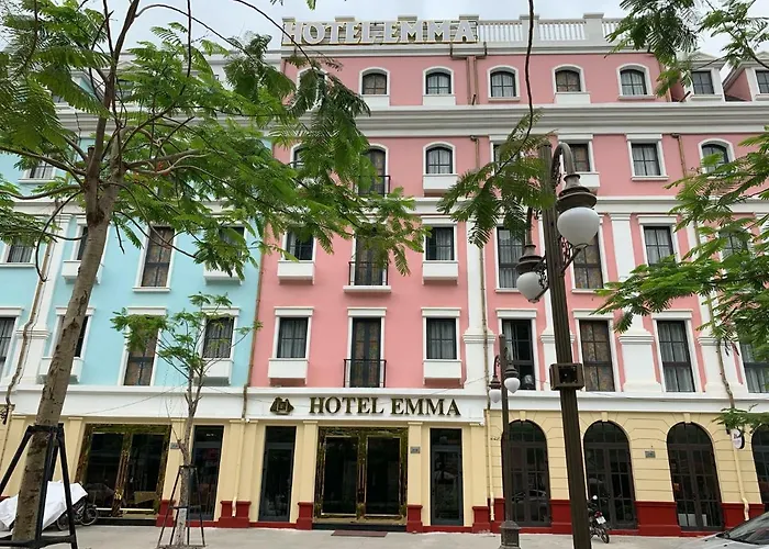 Emma Hotel 4*